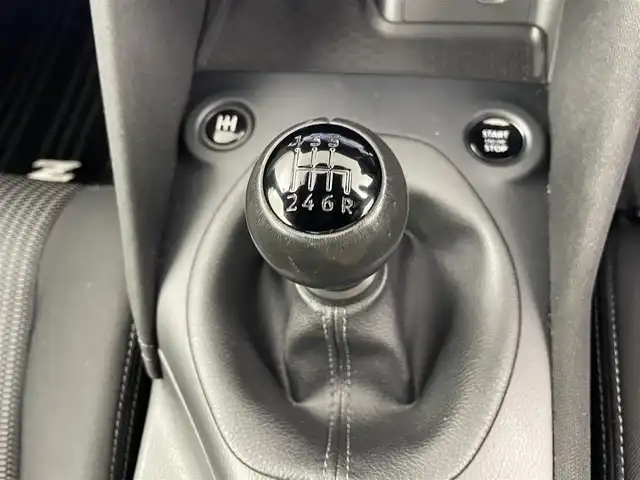 日産 フェアレディ Ｚ バージョンS 埼玉県 2023(令5)年 1.9万km ダークメタルグレー 純正９インチメーカーナビ　/バックカメラ　/ビルトインＥＴＣ２．０　/レーダークルーズコントロール　/前後コーナーセンサー　/純正フロアマット　/スペアキー　/ａｐｐｌｅｃａｒｐｌａｙ　/ａｎｄｒｏｉｄａｕｔｏ