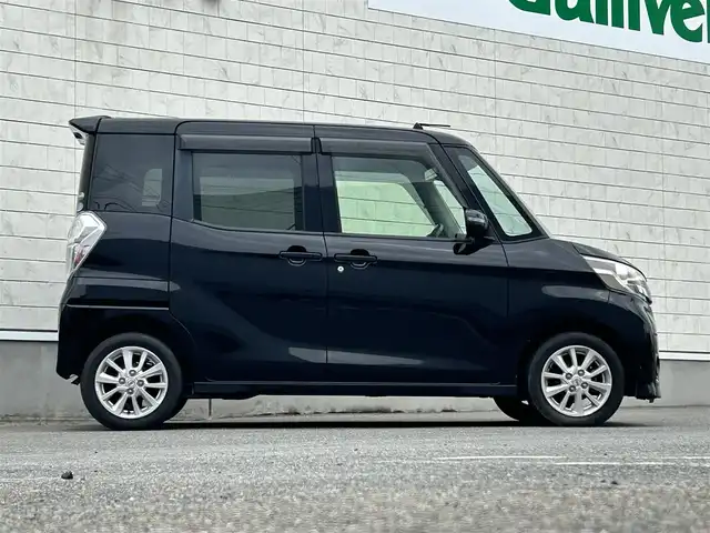 日産 デイズ ルークス ハイウェイスターX 山形県 2014(平26)年 8.1万km ブラック アラウンドビューモニター/左側パワースライドドア/ディスチャージヘッドライト/ETC/ディスプレイオーディオ/Bluetooth/オートライト/リヤサーキュレーター/シートバックテーブル/純正アルミ