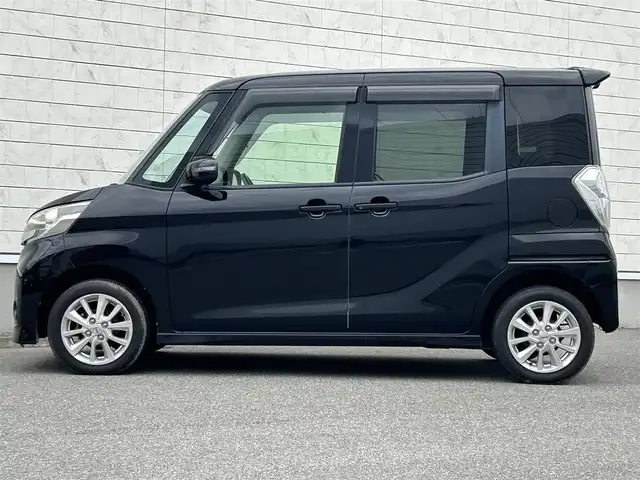 日産 デイズ ルークス ハイウェイスターX 山形県 2014(平26)年 8.1万km ブラック アラウンドビューモニター/左側パワースライドドア/ディスチャージヘッドライト/ETC/ディスプレイオーディオ/Bluetooth/オートライト/リヤサーキュレーター/シートバックテーブル/純正アルミ