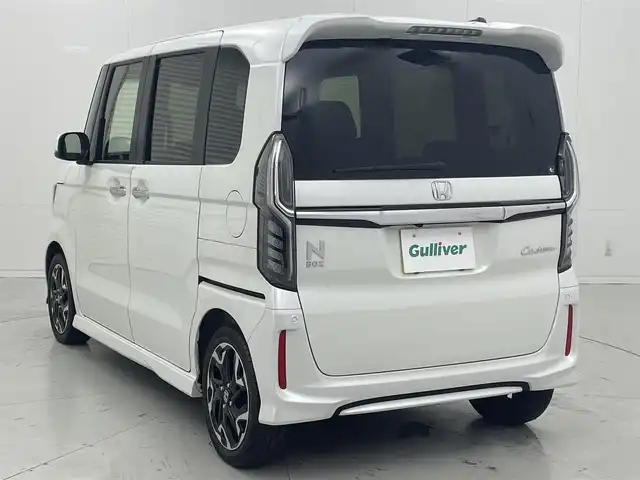 ホンダ Ｎ ＢＯＸ カスタム G L ターボ ホンダセンシング 茨城県 2019(平31)年 2.6万km プラチナホワイトパール 純正ナビ/バックカメラ/衝突被害軽減ブレーキ/車線逸脱抑制装置/レーダークルーズコントロール/オートマチックハイビーム/ソナー/両側電動スライドドア/ETC/純正15インチAW/LEDヘッドライト/スマートキー