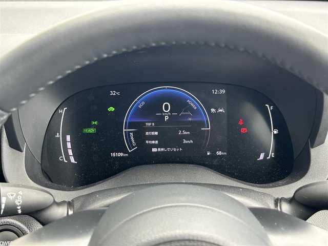 トヨタ ヤリスクロス ハイブリッド Z 静岡県 2024(令6)年 1.6万km ブラックマイカ トヨタセーフティセンス/純正ディスプレイオーディオ/ナビ/フルセグ/ＥＴＣ２．０/ＡＰＰＬＥＣＡＲＰＬＡＹ/全周囲カメラ/ハーフレザー/シートヒーター/パワーシート/ハンドルヒーター/ＢＳＭ/ＬＥＤヘッド/純正フロアマット/純正１８ＡＷ