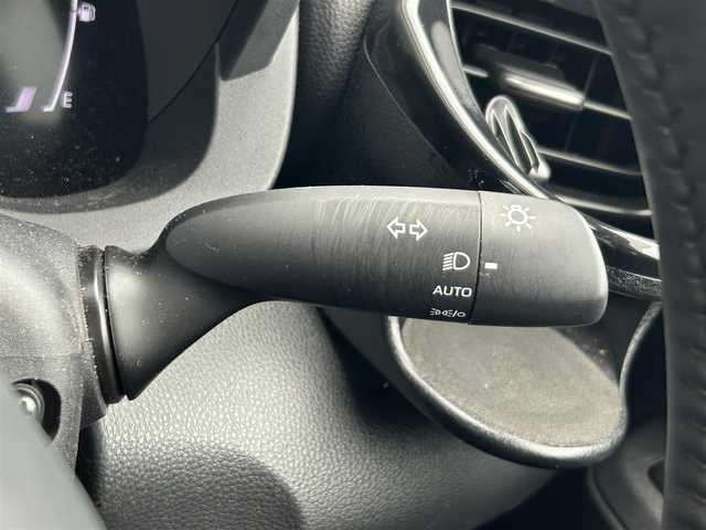 トヨタ ヤリスクロス ハイブリッド Z 静岡県 2024(令6)年 1.6万km ブラックマイカ トヨタセーフティセンス/純正ディスプレイオーディオ/ナビ/フルセグ/ＥＴＣ２．０/ＡＰＰＬＥＣＡＲＰＬＡＹ/全周囲カメラ/ハーフレザー/シートヒーター/パワーシート/ハンドルヒーター/ＢＳＭ/ＬＥＤヘッド/純正フロアマット/純正１８ＡＷ