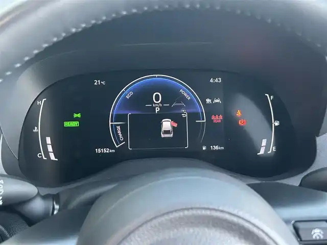 トヨタ ヤリスクロス ハイブリッド Z 静岡県 2024(令6)年 1.6万km ブラックマイカ トヨタセーフティセンス/純正ディスプレイオーディオ/ナビ/フルセグ/ＥＴＣ２．０/ＡＰＰＬＥＣＡＲＰＬＡＹ/全周囲カメラ/ハーフレザー/シートヒーター/パワーシート/ハンドルヒーター/ＢＳＭ/ＬＥＤヘッド/純正フロアマット/純正１８ＡＷ