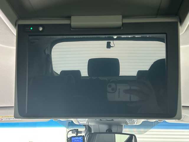 トヨタ アルファード S Cパッケージ 三重県 2019(平31)年 4.3万km ホワイトパールクリスタルシャイン 禁煙車/社外エアロ（フロント）SiLKBLaze/トヨタセーフティセンス/・プリクラッシュセーフティ/・レーンディパーチャーアラート/・LTA/・オートマチックハイビーム/・先行車発進告知/・RSA/・レーダークルーズコントロール/クリアランスソナー/純正１０インチナビ（NSZN-Z68T）/・フルセグTV/CD/DVD/BT/バックカメラ/純正フリップダウンモニター（V12T-R68C）/ウッドコンビステアリング/ステアリングスイッチ/ステアリングヒーター/オートライト/LEDヘッドライト/フォグランプ/シーケンシャルターンランプ/電動格納ウィンカーミラー/合皮シート/パワーシート/シートメモリー/シートヒーター/ベンチレーション/オットマン/スマートキー/プッシュスタート/スペアキー×１/エンジンスターター×１/前後ドライブレコーダー（ケンウッド）/ビルトインETC2.0/フロアマット/W+サイド+カーテンエアバック