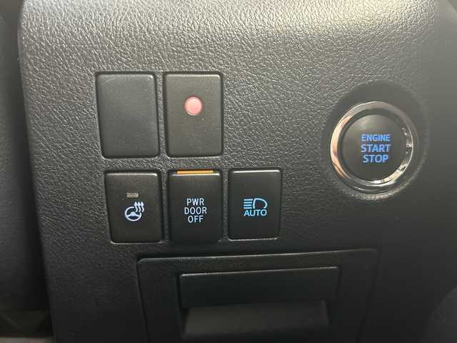 トヨタ アルファード S Cパッケージ 三重県 2019(平31)年 4.3万km ホワイトパールクリスタルシャイン 禁煙車/社外エアロ（フロント）SiLKBLaze/トヨタセーフティセンス/・プリクラッシュセーフティ/・レーンディパーチャーアラート/・LTA/・オートマチックハイビーム/・先行車発進告知/・RSA/・レーダークルーズコントロール/クリアランスソナー/純正１０インチナビ（NSZN-Z68T）/・フルセグTV/CD/DVD/BT/バックカメラ/純正フリップダウンモニター（V12T-R68C）/ウッドコンビステアリング/ステアリングスイッチ/ステアリングヒーター/オートライト/LEDヘッドライト/フォグランプ/シーケンシャルターンランプ/電動格納ウィンカーミラー/合皮シート/パワーシート/シートメモリー/シートヒーター/ベンチレーション/オットマン/スマートキー/プッシュスタート/スペアキー×１/エンジンスターター×１/前後ドライブレコーダー（ケンウッド）/ビルトインETC2.0/フロアマット/W+サイド+カーテンエアバック