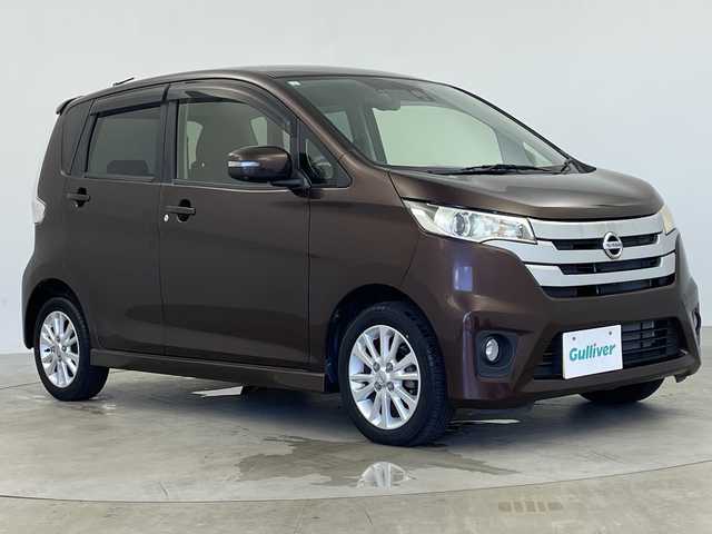 日産 デイズ HWS X Vセレ +SeftyⅡ 鹿児島県 2015(平27)年 1.2万km モカブラウンP 純正SDナビ/（AM/FM/CD/DVD）/フルセグTV/アラウンドビューモニター/ドライブレコーダー/ETC/アイドリングストップ/プッシュスタート/HIDヘッドライト/ドアバイザー/フロアマット/オートエアコン/スペアキー