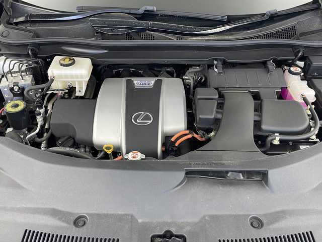 レクサス ＲＸ 450h バージョンL 岐阜県 2020(令2)年 6万km ソニッククォーツ サンルーフ/黒レザーシート/三眼LEDヘッドライト/プリクラッシュセーフティ/レーンキーピングアシスト/オートマチックハイビーム/レーダークルーズコントロール/ブラインドスポットモニター/リアクロストラフィックアラート/インテリジェントクリアランスソナー/ドライブスタートコントロール/純正SDナビ/フルセグ/BT/CD/DVD/USB/Miracast/パノラミックビューモニター/ビルトインETC2.0/パワーバックドア/ヘッドアップディスプレイ/前後ドライブレコーダー/ルーフレール/ウッドコンビハンドル/ステアリングスイッチ/パドルシフト/シートヒーター/ベンチレーション/パワーシート/シートメモリ/純正フロアマット/純正20インチAW