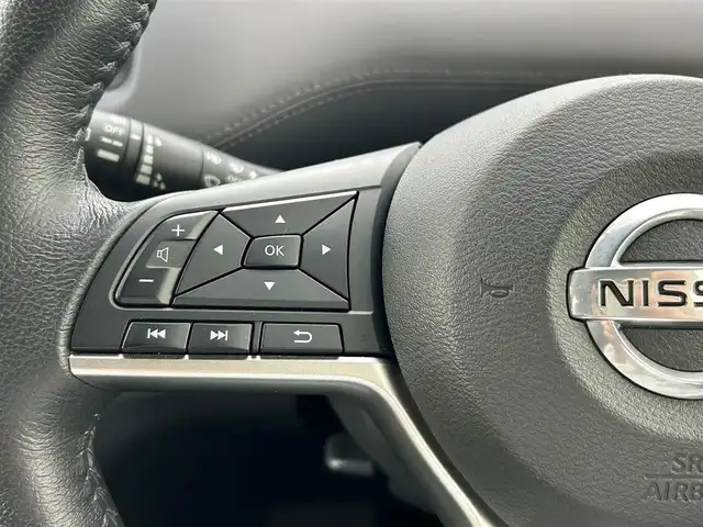 日産 セレナ ハイウェイスター V 宮城県 2020(令2)年 2.7万km ダークメタルグレー/ダイヤモンドブラック セーフティパックB/・プロパイロット/・SRSエアバッグ（サイド/カーテン）/・インテリジェントアラウンドビューモニター/・インテリジェントパーキングアシスト/・ふらつき警報/・電動パーキングブレーキ/・オートブレーキホールド/・ヒーター付ドアミラー/リアオートエアコン/3列目ヒーターダクト/＝＝＝/インテリジェントエマージェンシー/踏み間違い衝突防止アシスト/車線逸脱防止支援システム/車線逸脱警報/後側方衝突防止支援システム/後側方車両検知警報/後退時車両検知警報/標識検知機能/コーナーセンサー/フリップダウンモニター/純正10インチナビ/・CD/DVD/・Bluetooth/・フルセグTV/ビルトインETC/ドライブレコーダー/革巻きステアリング/LEDヘッドランプ/フォグランプ/オートライト/スマートキー＆プッシュスタート/電動格納ミラー/純正16インチAW/純正フロアマット