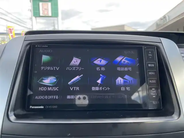 トヨタ ヴォクシー ZS 煌Ⅱ 長野県 2012(平24)年 15.6万km ブラック ワンオーナー/社外HDDナビ/・Bluetooth/CD/DVD/ワンセグTV/ビルトインETC/3列シート/ドライブレコーダー前方のみ/純正フロアマット/布系シート/両側パワースライドドア/社外16インチAW/キセノンオートライト/フォグランプ/Wエアバック/クルーズコントロール追従無し/パドルシフト/スマートキー/スペアキー1本/冷房WAC