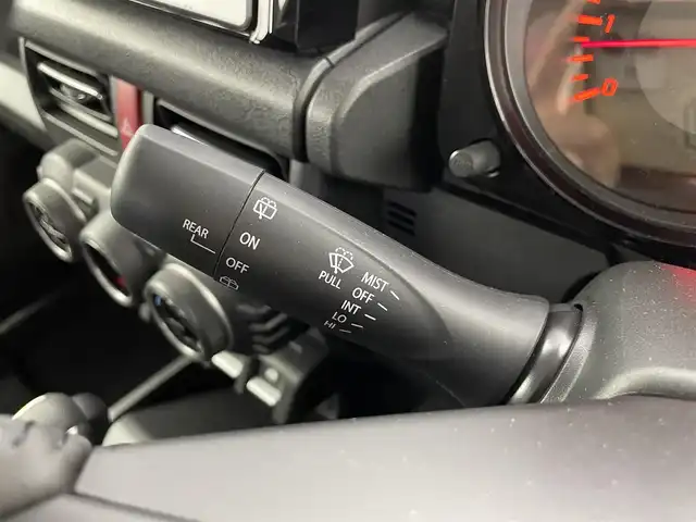 スズキ ジムニー シエラ JC 群馬県 2024(令6)年 0.2万km ブルーイッシュブラックパール3 純正９インチナビ　バックカメラ　バックソナー　スズキセーフティサポート　クルーズコントロール　ハイビームアシスト　シートヒーター　プッシュスタート　ＬＥＤヘッドライト　４ＷＤ　ワンオーナー　禁煙車