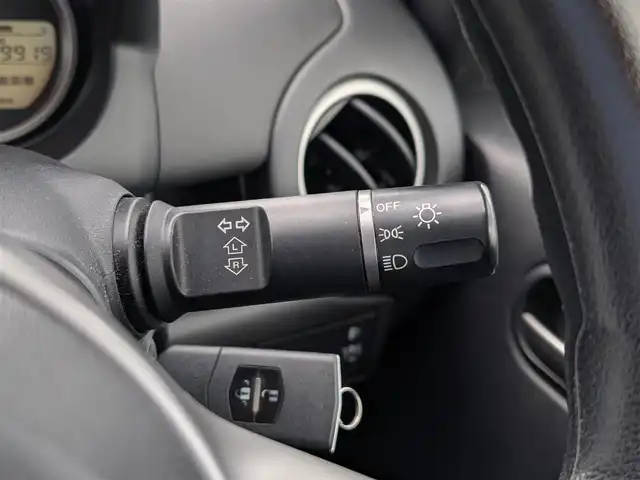 マツダ デミオ 13C 福井県 2011(平23)年 4万km メトロポリタングレーマイカ 禁煙車/盗難防止装置/純正フロアマット/ダブルエアバッグ/キーレスキー/スタッドレスタイヤ積込