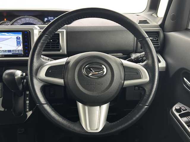 ダイハツ ウェイク G ターボ SA Ⅲ 秋田県 2018(平30)年 3.1万km ブラックマイカメタリック 4WD/社外メモリナビ　/フルセグTV/CD/DVD/AM/FM/Bluetooth/両側パワースライドドア　/スマートアシスト　/レーンキープアシスト　/横滑り防止装置　/LEDヘッドライト/フォグランプ/オートマチックハイビーム　/運転席シートヒーター　/純正エンジンスターター/スペアキー/ドアバイザー/電動格納ミラー/プッシュスタート/USB入力端子/純正アルミホイール/フロアマット
