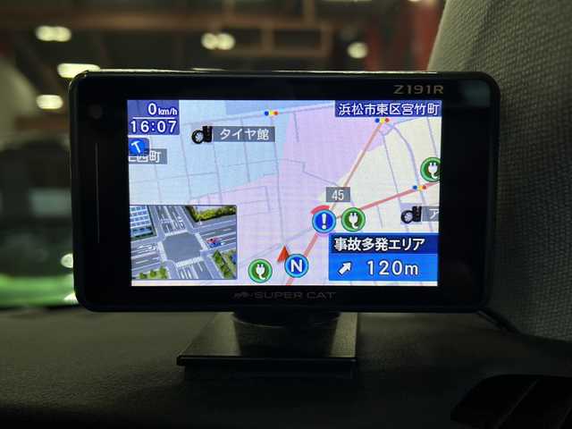 トヨタ プリウス A ツーリングセレクション 静岡県 2019(平31)年 7.8万km アティチュードブラックマイカ アルパインナビ/・TV/・CD/DVD/・SD/・AM/FM/・ipod/・Bluetooth/・HDMI/主要装備/・レーダークルーズコントロール　/・ＴＲＤエアロ　/・ＴＲＤマフラー　/・バックカメラ　/・ＥＴＣ　/・ＢＳＭ/・コーナーセンサー　/・ヘッドアップディスプレイ　/・シートヒーター　/・パーキングアシスト　/・スマートキー　/・ＳＯＳコール/・オートライト/・ステアリングリモコン/・レーンキープ/・18インチBBSホイール