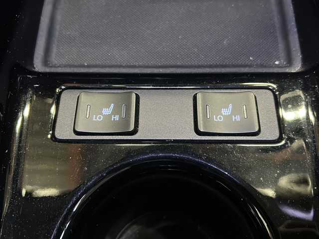 トヨタ プリウス A ツーリングセレクション 静岡県 2019(平31)年 7.8万km アティチュードブラックマイカ アルパインナビ/・TV/・CD/DVD/・SD/・AM/FM/・ipod/・Bluetooth/・HDMI/主要装備/・レーダークルーズコントロール　/・ＴＲＤエアロ　/・ＴＲＤマフラー　/・バックカメラ　/・ＥＴＣ　/・ＢＳＭ/・コーナーセンサー　/・ヘッドアップディスプレイ　/・シートヒーター　/・パーキングアシスト　/・スマートキー　/・ＳＯＳコール/・オートライト/・ステアリングリモコン/・レーンキープ/・18インチBBSホイール