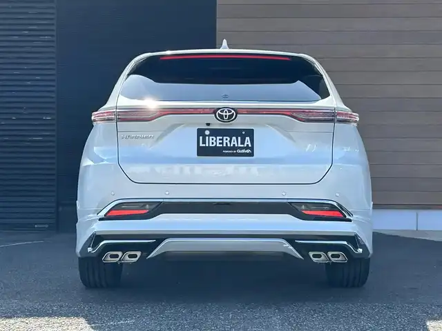 トヨタ ハリアー Z レザーパッケージ 宮崎県 2023(令5)年 3万km プラチナホワイトパールマイカ JBLディスプレイオーディオナビ/・フルセグTV/・AM/・FM/・Bluetooth/JBLサウンド/モデリスタエアロ/全方位カメラ/トヨタセーフティーセンス/コーナーセンサー/電動リアゲート/レーダークルーズコントロール/LEDライト/社外アルミホイール20インチ/ETC2.0/ブラインドスポットモニター/USBポート/ドラレコ(前)/パワーシート/レザーシート/オートホールド/電動ランバーサポート/ハンドルヒーター/シートベンチレーション/シートヒーター/デジタルインナーミラー