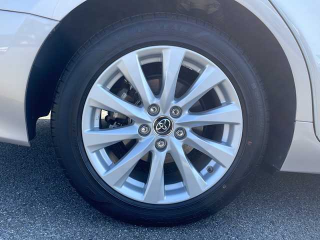 トヨタ カムリ G 兵庫県 2017(平29)年 6.2万km スティールブロンドM 純正ナビ（AM/FM/BT)/・フルセグTV/追従付きクルーズコントロール/レーンアシスト/車両接近通報装置/オートライト/横滑り防止/スポーツモード/エコモード/EVモード