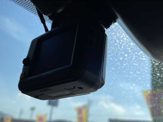 トヨタ カムリ G 兵庫県 2017(平29)年 6.2万km スティールブロンドM 純正ナビ（AM/FM/BT)/・フルセグTV/追従付きクルーズコントロール/レーンアシスト/車両接近通報装置/オートライト/横滑り防止/スポーツモード/エコモード/EVモード