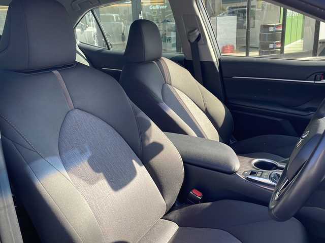 トヨタ カムリ G 兵庫県 2017(平29)年 6.2万km スティールブロンドM 純正ナビ（AM/FM/BT)/・フルセグTV/追従付きクルーズコントロール/レーンアシスト/車両接近通報装置/オートライト/横滑り防止/スポーツモード/エコモード/EVモード