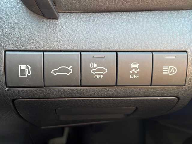 トヨタ カムリ G 兵庫県 2017(平29)年 6.2万km スティールブロンドM 純正ナビ（AM/FM/BT)/・フルセグTV/追従付きクルーズコントロール/レーンアシスト/車両接近通報装置/オートライト/横滑り防止/スポーツモード/エコモード/EVモード