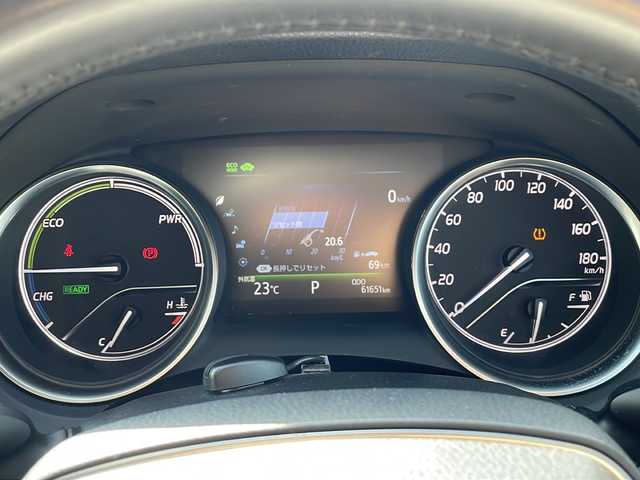 トヨタ カムリ G 兵庫県 2017(平29)年 6.2万km スティールブロンドM 純正ナビ（AM/FM/BT)/・フルセグTV/追従付きクルーズコントロール/レーンアシスト/車両接近通報装置/オートライト/横滑り防止/スポーツモード/エコモード/EVモード