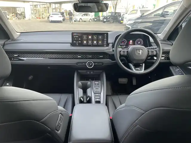 ホンダ アコード e:HEV 宮城県 2025(令7)年 0.3万km プラチナホワイトパール ホンダセンシング　360＋/Google搭載 12.3インチHonda CONNECTディスプレー/ＢＯＳＥプレミアムサウンド/３６０度アラウンドビューカメラ/フルセグＴＶ/ＡＭ／ＦＭ／Ｂｌｕｅｔｏｏｔｈ／前後席ＵＳＢ/レーダークルーズコントロール/ヘッドアップディスプレイ/レーンキープアシスト/ブラインドスポットモニター/衝突被害軽減ブレーキ/LEDアンビエントライト/全席シートヒーター/ハンドルヒーター/ワイヤレス充電器/リアドアサンシェード/純正フロアマット/ビルトインETC2.0/スマートキーx2