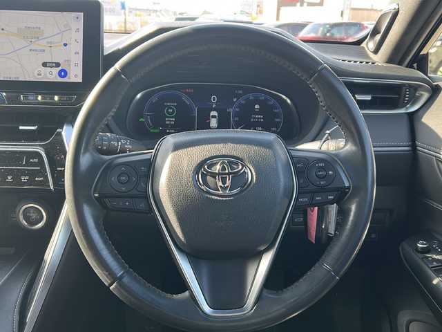 トヨタ ハリアー ハイブリッド Z 岐阜県 2023(令5)年 4.5万km ブラック 登録時走行距離44338km/ディスプレイオーディオ/全方位カメラ/ＪＢＬサウンド/パノラマルーフ/デジタルインナーミラー/ハーフレザーシート/電動リアゲート/パワーシート/ＥＴＣ/ＵＳＢ/Ｂｌｕｅｔｏｏｔｈ/純正アルミホイール/純正フロアマット/プッシュスタート/スマートキー/オートライト/オートハイビーム/コーナーセンサー前後/LEDヘッドライト/衝突軽減システム/ワンオーナー車/レーンキープアシスト/ウィンカーミラー/保証書/取説