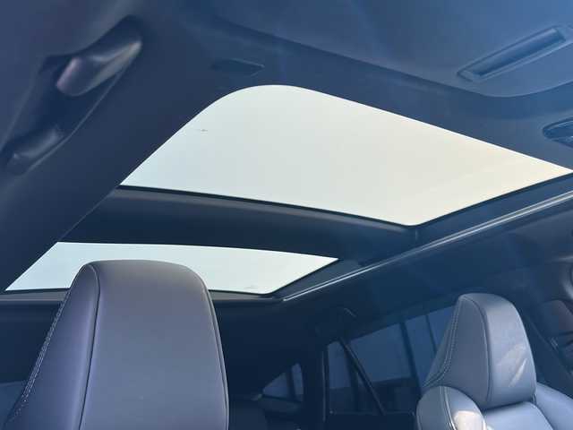 トヨタ ハリアー ハイブリッド Z 岐阜県 2023(令5)年 4.5万km ブラック 登録時走行距離44338km/ディスプレイオーディオ/全方位カメラ/ＪＢＬサウンド/パノラマルーフ/デジタルインナーミラー/ハーフレザーシート/電動リアゲート/パワーシート/ＥＴＣ/ＵＳＢ/Ｂｌｕｅｔｏｏｔｈ/純正アルミホイール/純正フロアマット/プッシュスタート/スマートキー/オートライト/オートハイビーム/コーナーセンサー前後/LEDヘッドライト/衝突軽減システム/ワンオーナー車/レーンキープアシスト/ウィンカーミラー/保証書/取説