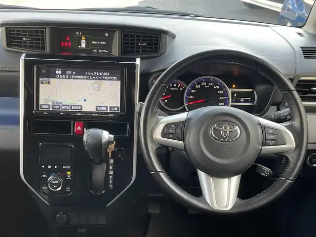 トヨタ タンク カスタムG S 福岡県 2016(平28)年 9.1万km ブラックマイカメタリック (株)IDOMが運営する【じしゃロン八幡西店】の自社ローン対象車両になります。こちらは現金ご利用時の価格です。自社ローンご希望の方は別途その旨お申付け下さい。/スマートキー/純正メモリナビ/地デジ/Ｂｌｕｅｔｏｏｔｈ/バックカメラ/両側パワースライドドア/クルーズコントロール/ETC/オートライト