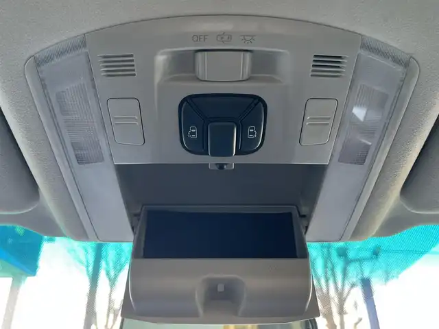 トヨタ アルファード 240S 栃木県 2012(平24)年 13.2万km ブラック (株)IDOMが運営する【じしゃロン宇都宮店】の自社ローン対象車両になります。こちらは現金ご利用時の価格です。自社ローンご希望の方は別途その旨お申付け下さい。/純正ナビ/バックカメラ/フルセグ/Ｂｌｕｅｔｏｏｔｈ/フリップダウンモニター/両側パワースライドドア/ビルトインＥＴＣ/スマートキー/ＨＩＤヘッドライト/オートライト/フォグライト