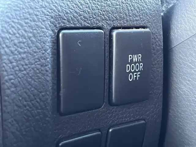 トヨタ アルファード 240S 栃木県 2012(平24)年 13.2万km ブラック (株)IDOMが運営する【じしゃロン宇都宮店】の自社ローン対象車両になります。こちらは現金ご利用時の価格です。自社ローンご希望の方は別途その旨お申付け下さい。/純正ナビ/バックカメラ/フルセグ/Ｂｌｕｅｔｏｏｔｈ/フリップダウンモニター/両側パワースライドドア/ビルトインＥＴＣ/スマートキー/ＨＩＤヘッドライト/オートライト/フォグライト