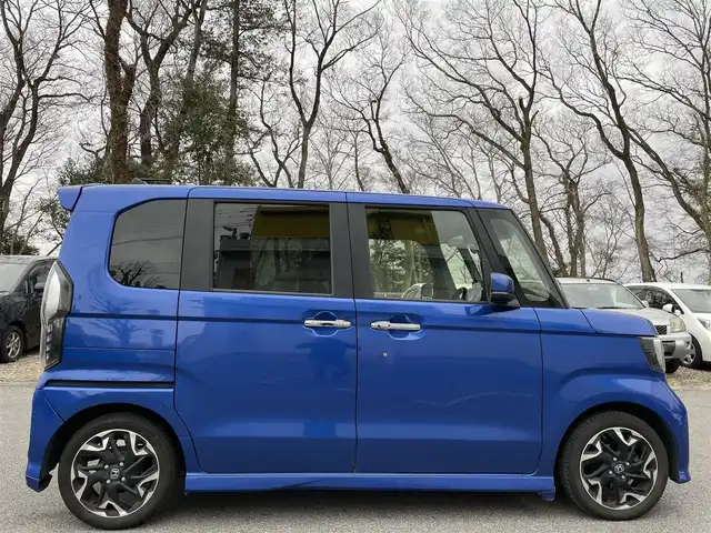 ホンダ Ｎ ＢＯＸ カスタム G L ターボ ホンダセンシング 栃木県 2018(平30)年 14.4万km ブリリアントスポーティブルーメタリック2トーン (株)IDOMが運営する【じしゃロン宇都宮店】の自社ローン対象車両になります。こちらは現金またはオートローンご利用時の価格です。自社ローンご希望の方は別途その旨お申付け下さい]/純正ナビ（CD・SD・BT接続可）/バックカメラ/ETC/両側パワースライドドア/ホンダセンシング/LEDヘッドライト