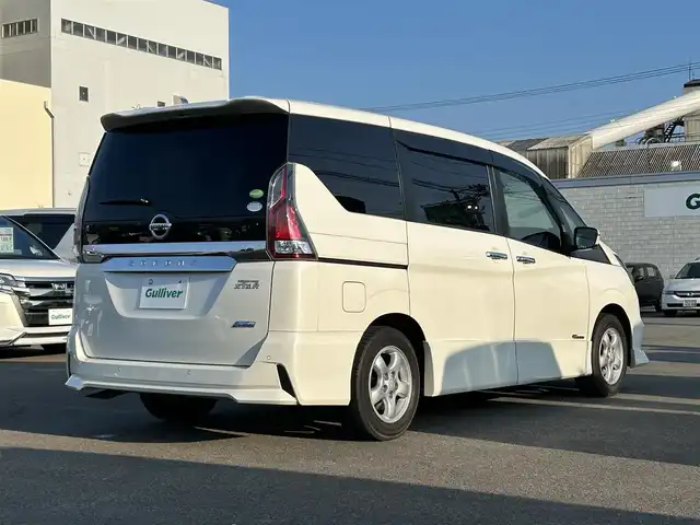 日産 セレナ ハイウェイスター Vセレクション 山形県 2017(平29)年 11.4万km ブリリアントホワイトパール 衝突被害軽減システム/フリップダウンモニター/純正HDDナビ/　　【CD　DVD　BT　フルセグ　MSV　AUX　USB】/全周囲カメラ/両側パワースライドドア/追従型クルーズコントロール/純正15インチアルミホイール/純正フロアマット/ドライブレコーダー/電動格納ウィンカーミラー/WAAC/コーナーセンサー/インテリジェントキー×２/ETC