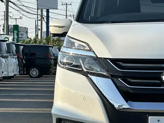日産 セレナ ハイウェイスター Vセレクション 山形県 2017(平29)年 11.4万km ブリリアントホワイトパール 衝突被害軽減システム/フリップダウンモニター/純正HDDナビ/　　【CD　DVD　BT　フルセグ　MSV　AUX　USB】/全周囲カメラ/両側パワースライドドア/追従型クルーズコントロール/純正15インチアルミホイール/純正フロアマット/ドライブレコーダー/電動格納ウィンカーミラー/WAAC/コーナーセンサー/インテリジェントキー×２/ETC