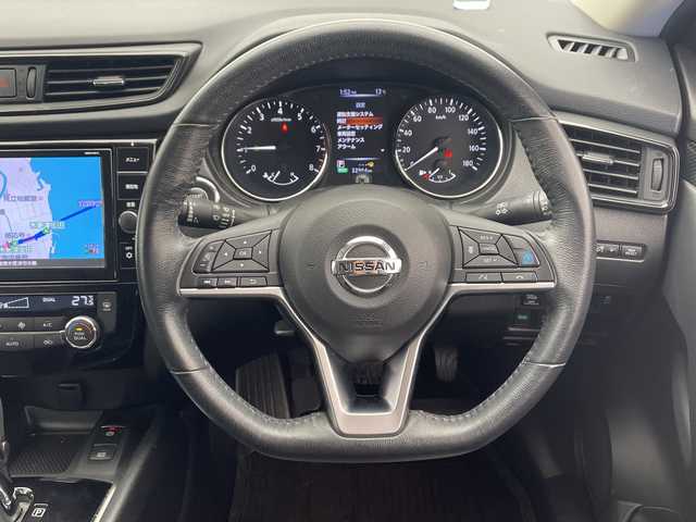 日産 エクストレイル 20Xi 千葉県 2018(平30)年 3.3万km ブリリアントホワイトパール 4WD/純正SDナビ&フルセグTV&CD&DVD&USB&BT/プロパイロット/アダプティブクルーズコントロール/レーンキープアシスト/エマージェンシーブレーキ/コーナーセンサー/アイドリングストップ/側方支援/後側方支援/駐車支援/純正ドライブレコーダー/デジタルインナーミラー/パワーバックドア/カプロンシート/ステアリングスイッチ/全方位カメラ/ビルトインETC/LEDヘッドライト/オートライト/フロントフォグランプ/電動格納ミラー/ウィンカーミラー/ドアミラーヒーター/電動ホールド/オートホールド/純正18インチAW装着/純正フロアマット/純正ドアバイザー/プッシュスタート/スマートキー