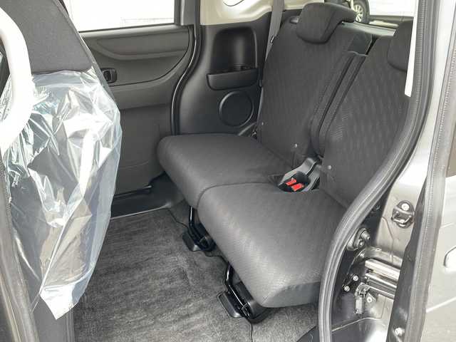 ホンダ Ｎ ＢＯＸ カスタム G Aパッケージ 道北・旭川 2015(平27)年 8.1万km ポリッシュドメタルメタリック 4WD/純正メモリナビ/ CD/DVD/SD/1セグ/バックカメラ/CTBA/左パワースライドドア /横滑り防止/オートライト/HIDヘッドライト/フォグライト/プッシュスタート /ミラーヒーター /純正フロアマット/ドアバイザー