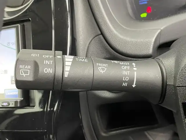 日産 ノート e－パワー B FOUR 道央・札幌 2019(令1)年 2.2万km ホワイト ・4WD/・寒冷地仕様/・社外ＳＤナビ/・Bluetooth/FM/AM/・バックカメラ/・衝突軽減防止/・レーンキープアシスト/・クリアランスソナー/・アイドリングストップ/・横滑り防止装置/・ＥＴＣ/・オートライト/・ＨＩＤヘッドライト/・スマートキー/・スペアキー/・プッシュスタート/・社外フロアマット/・保証書/・取扱説明書