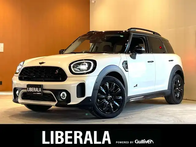 ＭＩＮＩ ＢＭＷ ミニ クロスオーバー クーパー SD オール4 道央・札幌 2023(令5)年 0.5万km 白 CLASSIC TRIM/ハイグロスブラックルーフレール/ピアノブラックエクステリア/18インチアロイホイールピンスポークブラック/純正HDDナビ/バックカメラ/PDC/パーキングアシスト/ハーフレザーシート/シートヒーター/LED/ACC/パワーテールゲート