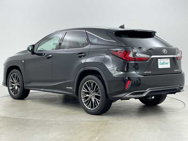 レクサス ＲＸ 450h Fスポーツ 道央・札幌 2015(平27)年 4.2万km グラファイトブラックガラスフレーク ４ＷＤ/純正ディスプレイオーディオ＆ナビＴＶ＆ＢＴ＆ＤＶＤ＆ＣＤ＆ＡｐｐｌｅＣａｒＰｌａｙ＆ＡｎｄｒｏｉｄＡｕｔｏ/バック＆左サイドカメラ/パノラマサンルーフ/赤革シート/全席シートヒーター/前席パワーシート＆ベンチレーション/純正ナビ/バックカメラ/フルセグTV/前後ドラレコ/レーダークルーズコントロール/ブラインドスポットモニター/レーンキーピングアシスト/プリクラッシュセーフティ/コーナーセンサー/パワーバックドア/電動リアシート(リクライニング調整)/ヘッドアップディスプレイ/スペアキー/純正ビルトインＥＴＣ