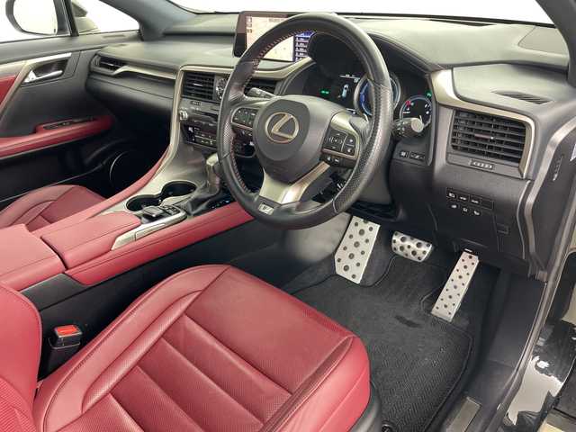 レクサス ＲＸ 450h Fスポーツ 道央・札幌 2015(平27)年 4.2万km グラファイトブラックガラスフレーク ４ＷＤ/純正ディスプレイオーディオ＆ナビＴＶ＆ＢＴ＆ＤＶＤ＆ＣＤ＆ＡｐｐｌｅＣａｒＰｌａｙ＆ＡｎｄｒｏｉｄＡｕｔｏ/バック＆左サイドカメラ/パノラマサンルーフ/赤革シート/全席シートヒーター/前席パワーシート＆ベンチレーション/純正ナビ/バックカメラ/フルセグTV/前後ドラレコ/レーダークルーズコントロール/ブラインドスポットモニター/レーンキーピングアシスト/プリクラッシュセーフティ/コーナーセンサー/パワーバックドア/電動リアシート(リクライニング調整)/ヘッドアップディスプレイ/スペアキー/純正ビルトインＥＴＣ