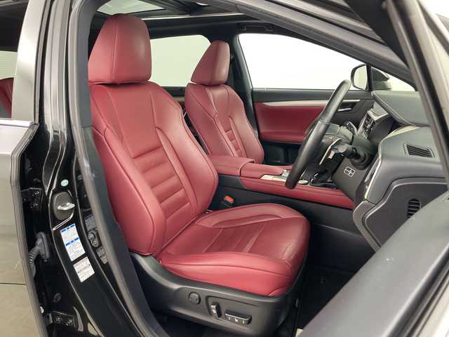 レクサス ＲＸ 450h Fスポーツ 道央・札幌 2015(平27)年 4.2万km グラファイトブラックガラスフレーク ４ＷＤ/純正ディスプレイオーディオ＆ナビＴＶ＆ＢＴ＆ＤＶＤ＆ＣＤ＆ＡｐｐｌｅＣａｒＰｌａｙ＆ＡｎｄｒｏｉｄＡｕｔｏ/バック＆左サイドカメラ/パノラマサンルーフ/赤革シート/全席シートヒーター/前席パワーシート＆ベンチレーション/純正ナビ/バックカメラ/フルセグTV/前後ドラレコ/レーダークルーズコントロール/ブラインドスポットモニター/レーンキーピングアシスト/プリクラッシュセーフティ/コーナーセンサー/パワーバックドア/電動リアシート(リクライニング調整)/ヘッドアップディスプレイ/スペアキー/純正ビルトインＥＴＣ