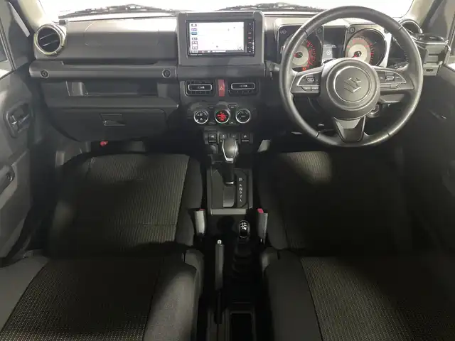 スズキ ジムニー XC 神奈川県 2020(令2)年 3.7万km ミディアムグレー 純正7型SDナビゲーション【CN-RZ765W】/AM FM Bluetooth フルセグ SD CD DVD USB/バックカメラ/セーフティサポート/デュアルセンサーブレーキサポート/誤発進抑制機能/車線逸脱警報機能/ふらつき警報/先行車発進お知らせ機能/標識認識機能/クルーズコントロール/ダウンヒルアシストコントロール/ビルトインETC/ステアリングリモコン/前方ドライブレコーダー/前席シートヒーター/純正フロアマット/純正16インチアルミホイル/LEDヘッドライト/オートライト/オートマチックハイビーム/フォグランプ