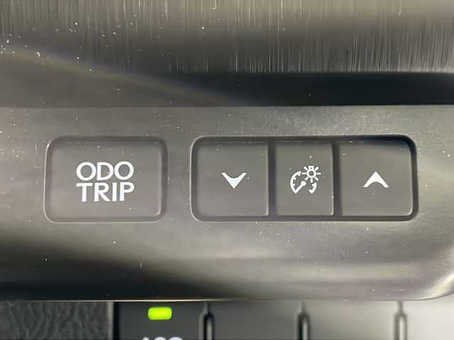 レクサス ＵＸ 200 Fスポーツ 福岡県 2021(令3)年 2.9万km ホワイトノーヴァガラスフレーク 純正メモリナビ/フルセグテレビ/バックカメラ/レザーシート/シートヒーター/アイドリングストップ/ウィンカーミラー/レーダークルーズコントロール/ドアバイザー/プッシュスタート/ETC2.0/パワーバックドア