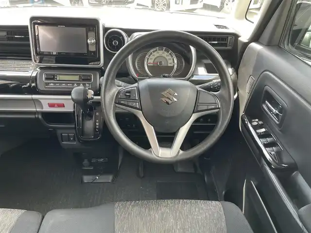 スズキ スペーシア カスタム HYBRID GS 福岡県 2018(平30)年 8.7万km ブルーイッシュブラックパール3 (株)IDOMが運営する【じしゃロン八幡西店】の自社ローン専用車両になります。こちらは現金またはオートローンご利用時の価格です。自社ローンご希望の方は別途その旨お申付け下さい/社外メモリナビ/【Bluetooth・CD・DVD・TV】/コーナーセンサー/片側パワースライドドア/バックカメラ/ワンオーナー/純正アルミホイール/サイドエアバック/純正リアスポイラー/フロントフォグランプ/LEDヘッドライト