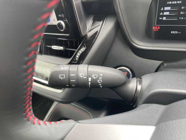 トヨタ ＧＲカローラ RZ 三重県 2024(令6)年 0.7万km ガンＭ カラーコード1L5プレシャスメタル/セーフティセンス/・プリクラッシュセーフティ/・レーントレーシングアシスト/・レーンディパーチャーアラート/・レーダークルーズコントロール/・オートマチックハイビーム/・ロードサインアシスト/・発進遅れ告知機能/1オーナー/4WD/ターボ/純正8型ディスプレイオーディオ/【Bluetooth/USB/Miracast】/バックカメラ/ビルトインETC/ドライブレコーダー/ハーフレザーシート/オートライト/LEDヘッドランプ/LEDフロントフォグランプ/235/40R18インチ純正AW/カーボンルーフ/プッシュスタート/スマートキー