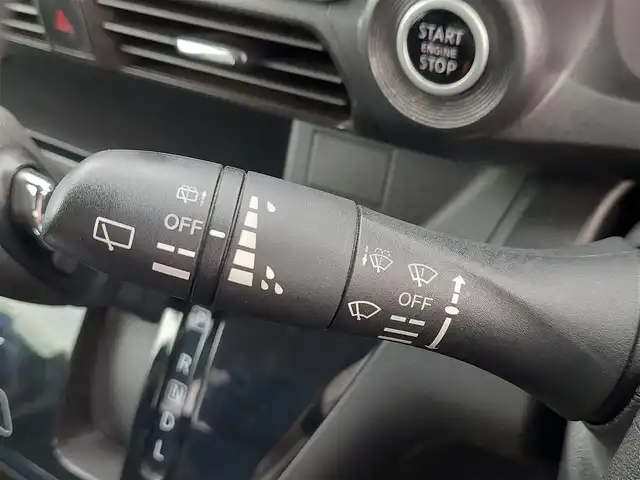 三菱 ｅＫクロス T 東京都 2019(平31)年 3.4万km レッドメタリック ナビ/Bluetooth/純正アルミホイール/eアシスト/プッシュスタート/ETC/コーナーセンサー/LEDヘッドライト/スペアキー/キーレスエントリー/オートマティックハイビーム/前席シートヒーター/新車保証書/取扱説明書