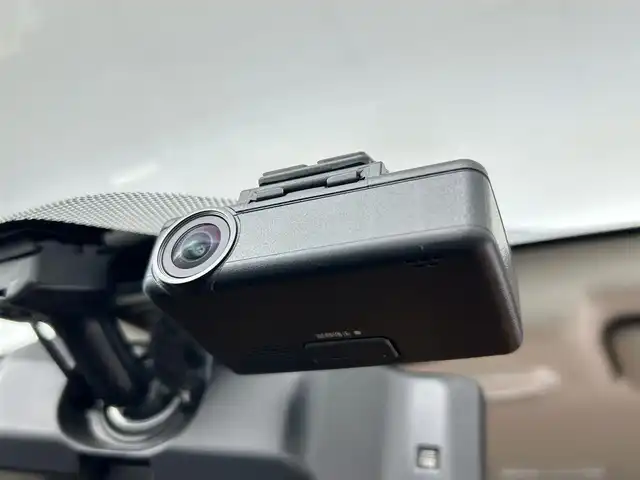 日産 キックス X ツートーンインテリアED 埼玉県 2021(令3)年 2.7万km 青 純正９型ナビ　Ｂｌｕｅｔｏｏｔｈ　フルセグＴＶ　温シート　デジタルインナーミラー　アラウンドビューモニター　プロパイロット　前後ドライブレコーダー　オートハイビーム　ＥＴＣ　禁煙　衝突被害軽減システム