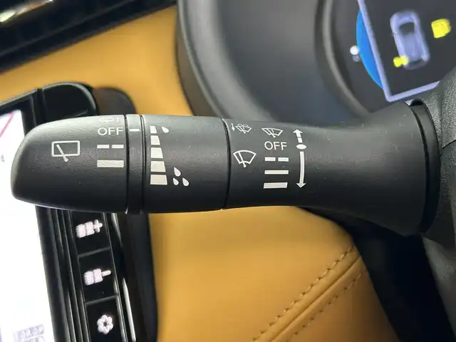 日産 キックス X ツートーンインテリアED 埼玉県 2021(令3)年 2.7万km 青 純正９型ナビ　Ｂｌｕｅｔｏｏｔｈ　フルセグＴＶ　温シート　デジタルインナーミラー　アラウンドビューモニター　プロパイロット　前後ドライブレコーダー　オートハイビーム　ＥＴＣ　禁煙　衝突被害軽減システム