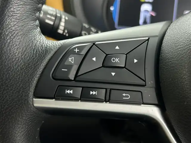 日産 キックス X ツートーンインテリアED 埼玉県 2021(令3)年 2.7万km 青 純正９型ナビ　Ｂｌｕｅｔｏｏｔｈ　フルセグＴＶ　温シート　デジタルインナーミラー　アラウンドビューモニター　プロパイロット　前後ドライブレコーダー　オートハイビーム　ＥＴＣ　禁煙　衝突被害軽減システム