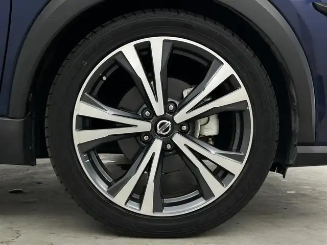 日産 キックス X ツートーンインテリアED 埼玉県 2021(令3)年 2.7万km 青 純正９型ナビ　Ｂｌｕｅｔｏｏｔｈ　フルセグＴＶ　温シート　デジタルインナーミラー　アラウンドビューモニター　プロパイロット　前後ドライブレコーダー　オートハイビーム　ＥＴＣ　禁煙　衝突被害軽減システム
