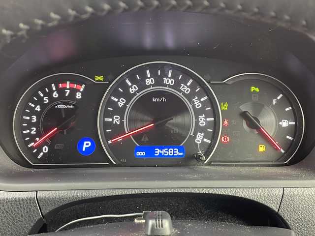 トヨタ ヴォクシー ZS 煌Ⅱ 愛知県 2020(令2)年 3.5万km ブラック ・ZSの特別仕様車　煌II/・純正ナビ/・純正12.1型後席フリップダウンモニター/・純正アルミホイールあり/・フルセグTV/・両側電動スライドドア/・前方ドライブレコーダー(ナビ連動)/・ETCビルトイン2.0/・ファブリックシート/・フォグランプ/・TOYOTAセーフティセンス/・社外フロアマット/・純正バイザー/・革ハンドルカバー/・リアクーラー/・充電用USB/・クルーズコントロール/・パワーステアリング/・プッシュスタート/・エアロパーツ（フロントバンパー・フロントフェンダー・リヤバンパー・リヤスポイラー）